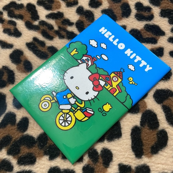 2020 HELLO KITTY Fridge Magnet 💙 Riding Bicycle Cute Cartoon Kawaii Sky Cloud - Picture 10 of 11